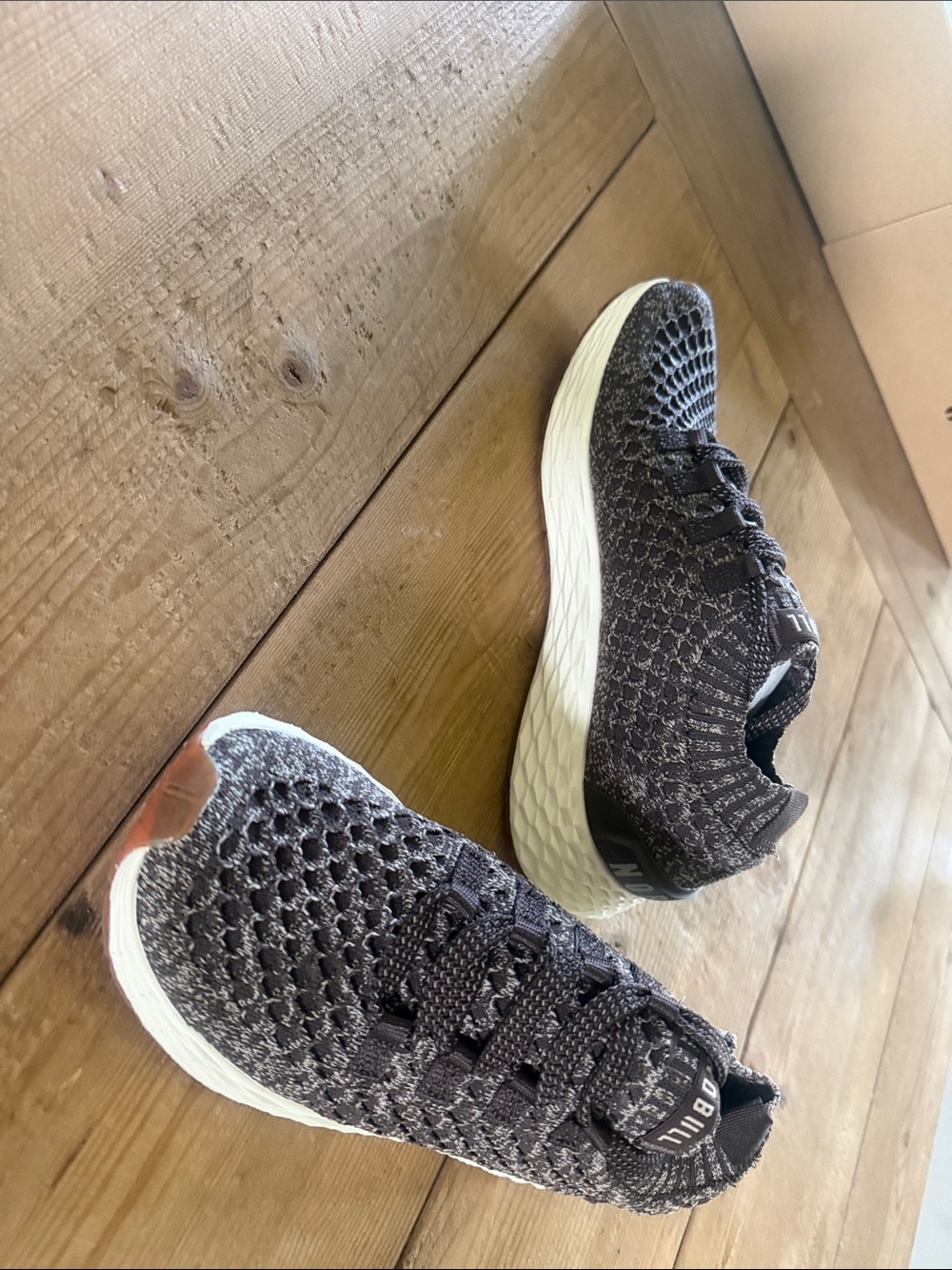 NOBULL all day knit shoes runners 

New

Brown Heather 

Mens 7 
Womens 8.5